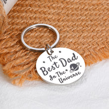 Load image into Gallery viewer, Best Dad Gifts for Men Father Gifts from Wife Kids Children Dad Daddy Gifts Keychain from Son Daughter Pregnancy Announcement Gift for Dad Husband Gifts for Him Birthday Father's Day Gift
