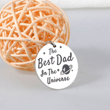 Load image into Gallery viewer, Best Dad Gifts for Men Father Gifts from Wife Kids Children Dad Daddy Gifts Keychain from Son Daughter Pregnancy Announcement Gift for Dad Husband Gifts for Him Birthday Father&#39;s Day Gift
