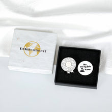 Load image into Gallery viewer, Christmas Stocking Stuffers for Men Valentine&#39;s Day Gifts for Him Golf Lover Gifts Golf Accessories for Men Golf Ball Marker for Husband Boyfriend Birthday Father‘s Day Golfer Magnetic Hat Clip
