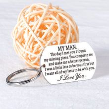 Load image into Gallery viewer, Anniversary Gift Keychain for Boyfriend Husband Valentine Birthday Christmas Gift for Men Hubby from Girlfriend Wife Engagement Wedding Present for Fiance Bridegroom Stocking Stuffer for Him
